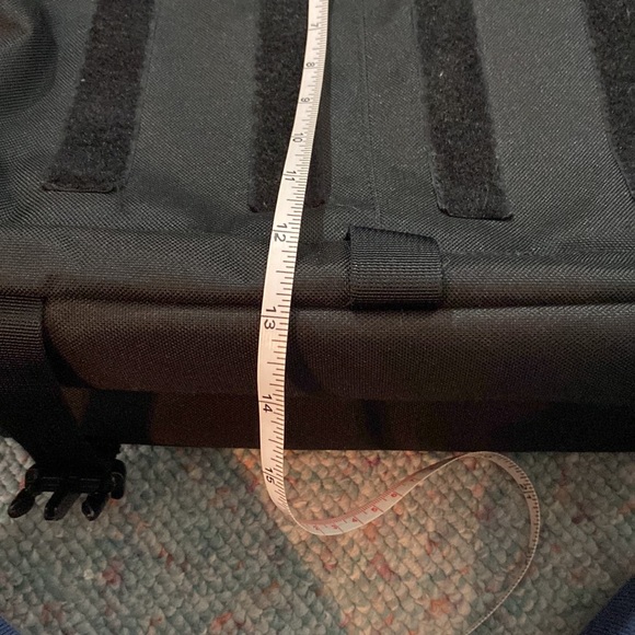 Unisex Quicksilver Messenger/Laptop Bag 12Hx16Lx5D - Picture 7 of 10